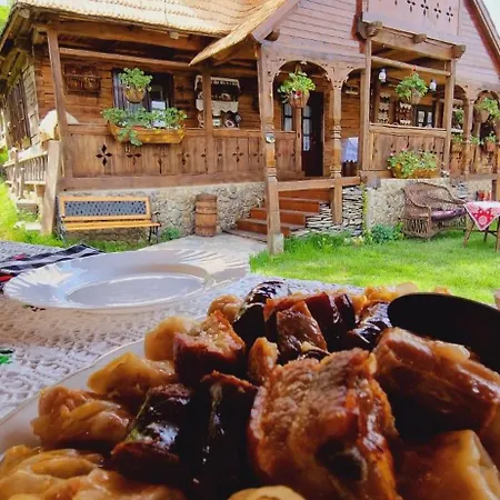 Lodge Pensiunea Rustic *